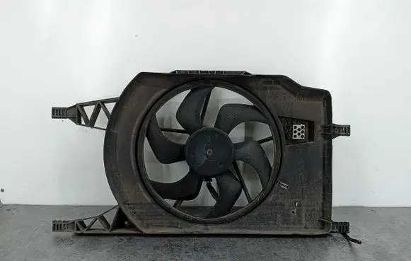 Renault Espace IV Electric radiator cooling fan 8200387730