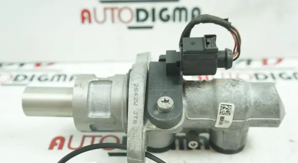 Audi A1 Master brake cylinder 1K0945459A