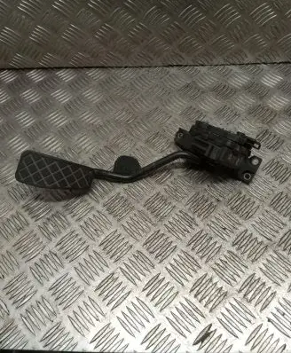 Audi A4 S4 B6 8E 8H Accelerator throttle pedal 8E2721523A