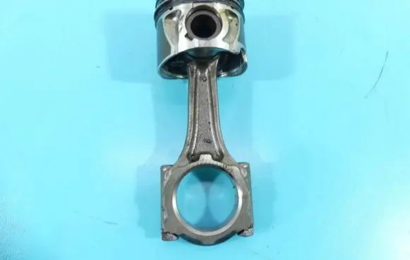 Opel Astra J Piston A17DTR IMPRK1336753