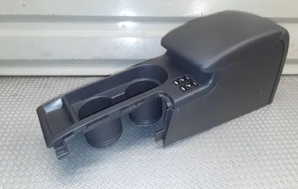 Subaru Impreza III Armrest