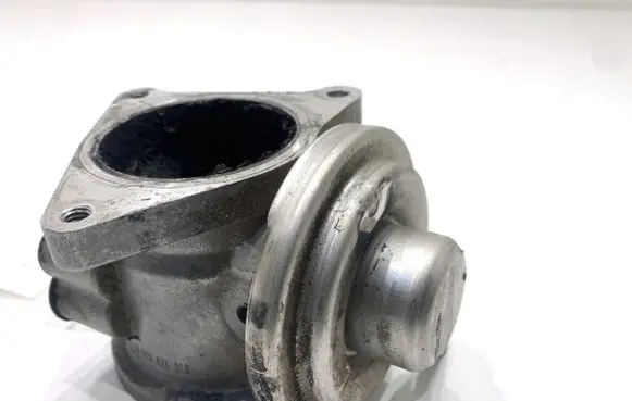 Seat Leon (1P) EGR valve 038129637D