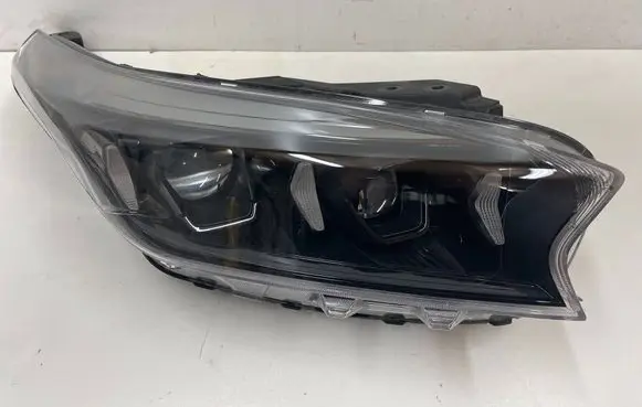 KIA Xceed Headlight/headlamp 92102J7850