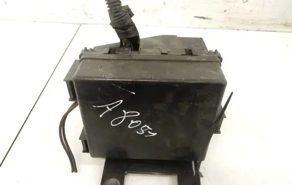 Nissan Primera Fuse box set 7154706830 24382BV000