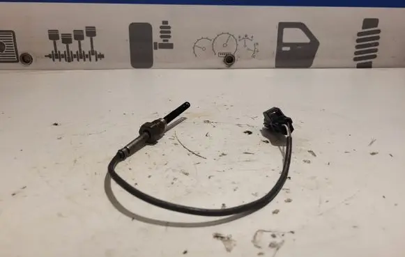 Volvo V70 Exhaust gas temperature sensor 30713739A