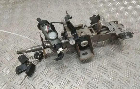 Nissan Primera Ignition lock 20477A 28590C9965