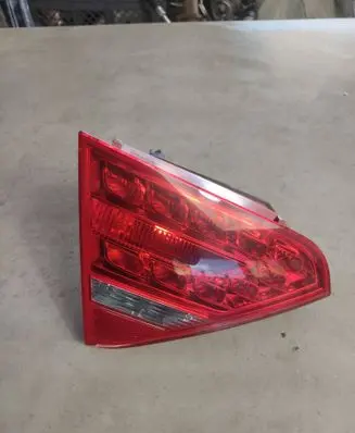 Audi A5 Sportback 8TA Tailgate rear/tail lights 8T0945093A