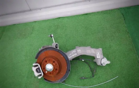 Alfa Romeo Giulietta Rear wheel hub 50517099