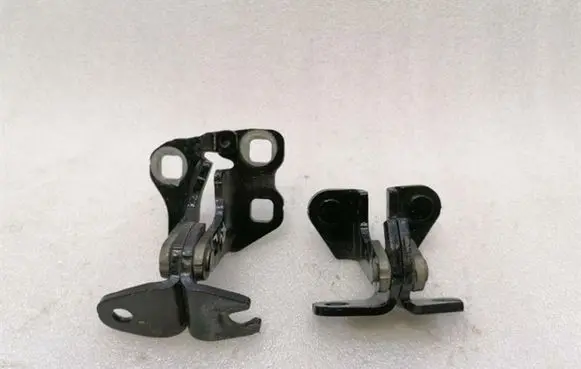 Tesla Model 3 Rear door hinge set 109133300F 109133100F