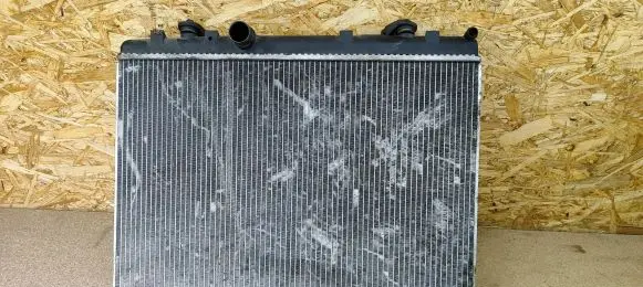 Citroen C4 I Picasso Coolant radiator 9680533480