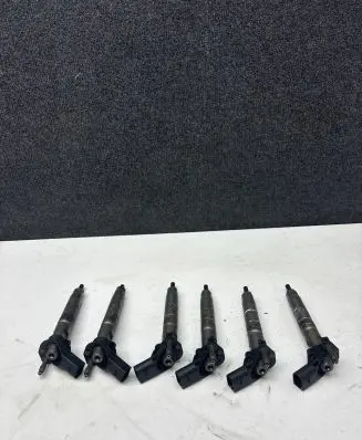 Mercedes-Benz GL X166 Fuel injectors set A642070 130923