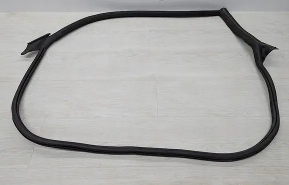 Volkswagen Arteon Front door rubber seal 3G8867337