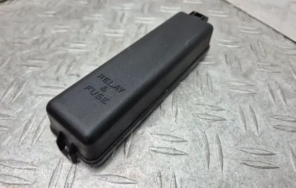 Fuse box cover