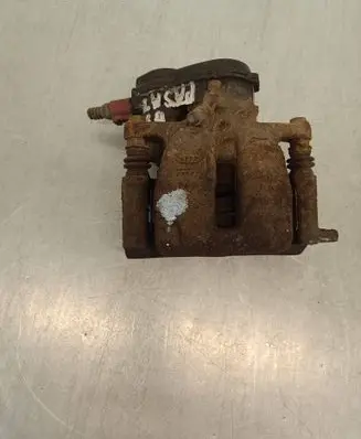 Volkswagen PASSAT B8 Rear brake caliper