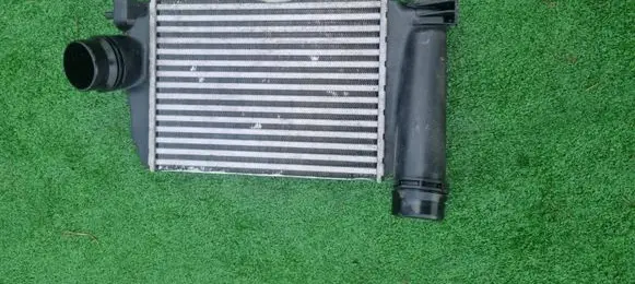 Nissan Qashqai Intercooler radiator 144614EJ0A 826189LN
