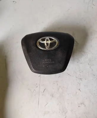 Toyota Avensis T270 Steering wheel airbag 4513002450