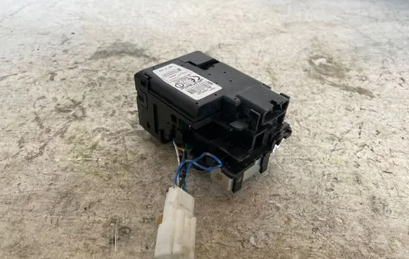Toyota Corolla Verso AR10 Ignition lock 626399000 D99D2608699