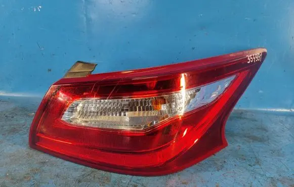 Nissan Maxima A35 Boot/trunk interior light 265509HU0A