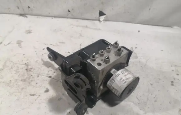 Opel Insignia A ABS Pump 13316697 1090006 13231597