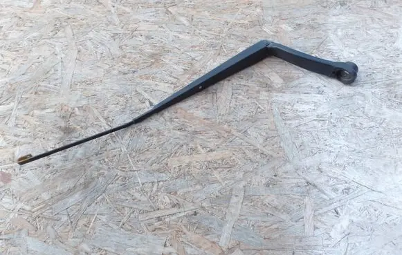Subaru Legacy Front wiper blade arm 7848