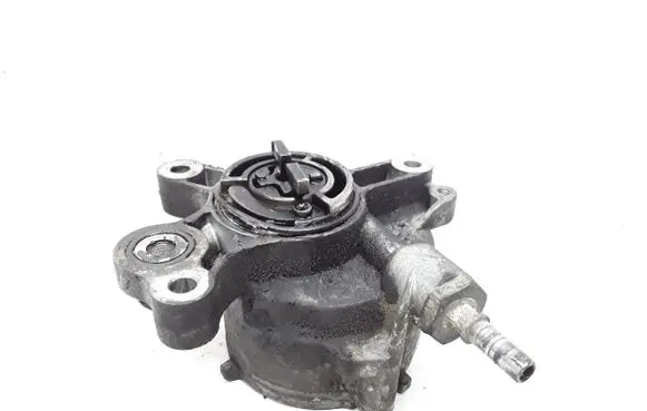 Volvo V50 Vacuum pump