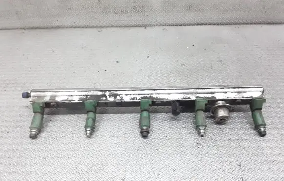 Fuel injectors set