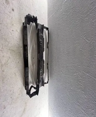 BMW 3 G20 G21 Intercooler air guide/duct channel 51747455961 7455961