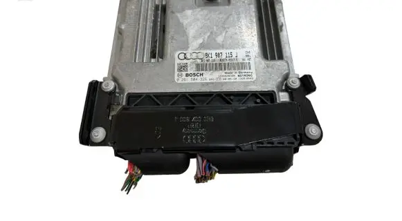 Audi A4 S4 B8 8K Engine control unit/module 8K1907115J 8K1907115 0261S04326