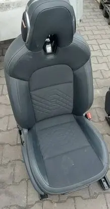 Nissan Juke II F16 Front passenger seat 