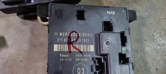 Mercedes-Benz E W211 Other control units/modules 2118704026 00006805