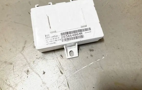Renault Clio IV Other control units/modules 283464084R 8P6R1F14D035AE2 NS7318866500