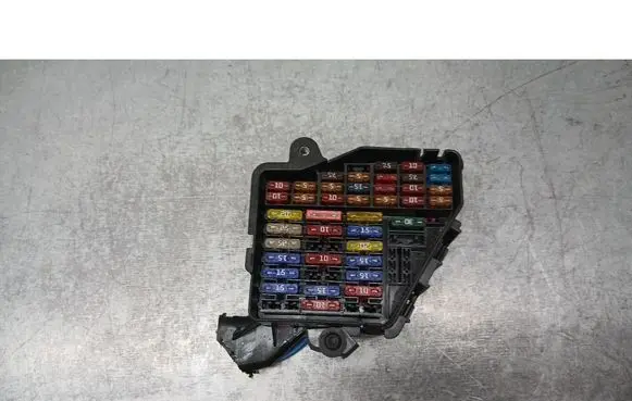 Audi A3 S3 8L Fuse box set 