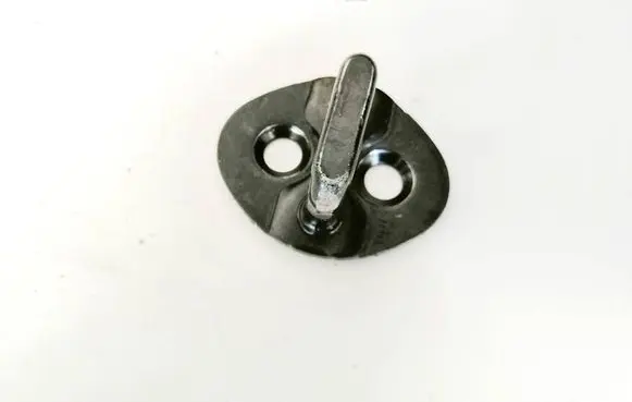 Hyundai Santa Fe Front door lock loop/hook striker 