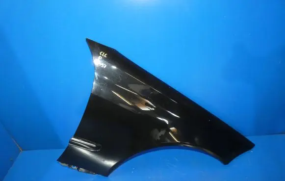Mercedes-Benz CLC CL203 Fender