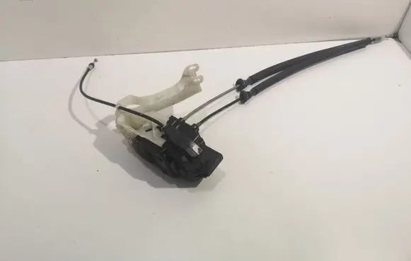Hyundai Sonata Rear door lock