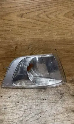 Volvo S40, V40 Front indicator light 30865563 30865561