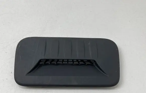 Chrysler Pacifica Rear air vent grill 5SR68DX9