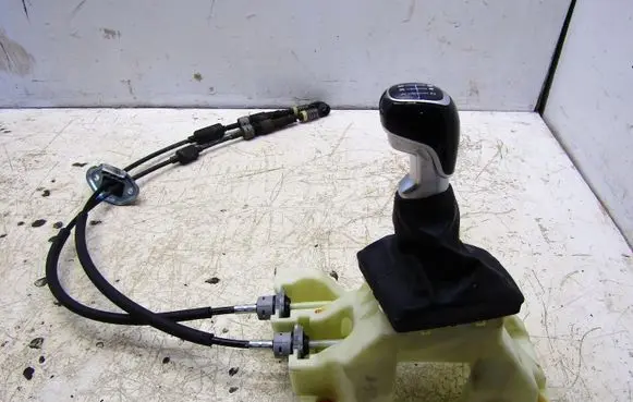 Seat Leon (5F) Gear selector/shifter in gearbox 43700-F1710