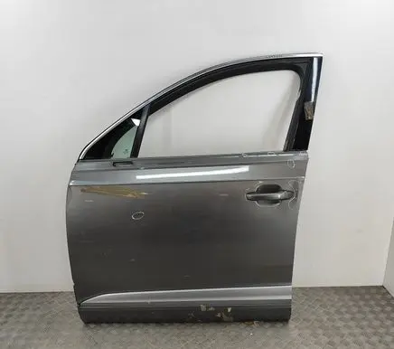 Audi Q7 4M Front door 4M0831051F