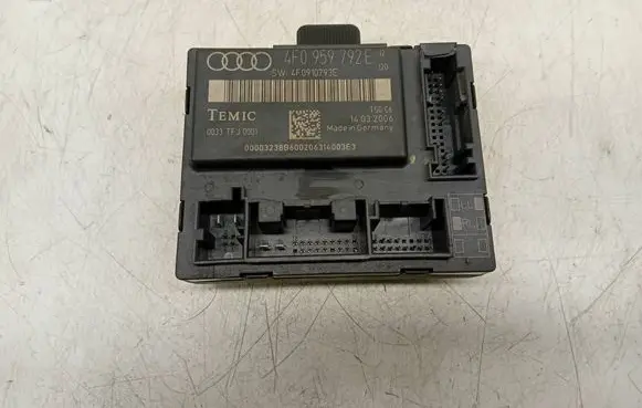 Audi A6 S6 C6 4F Door control unit/module 4F0959792E 4F0910793E 0033TFJ0001
