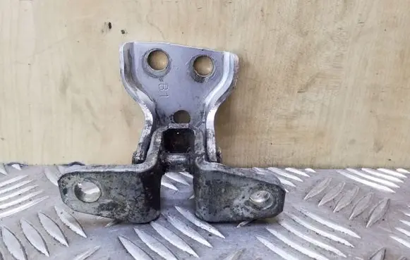 Rear door upper hinge