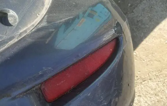 Mazda 5 Rear tail light reflector 