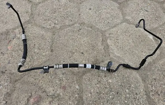 Jeep Wrangler Power steering hose/pipe/line P68438729AB