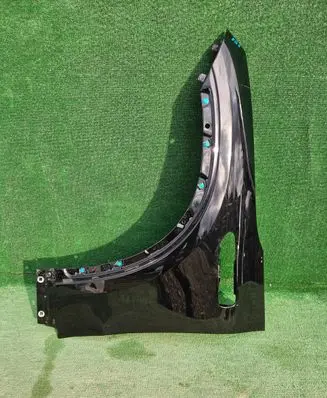 Mercedes-Benz EQE x294 Fender