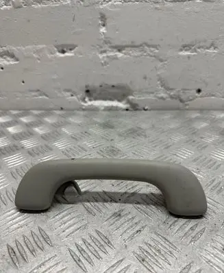Nissan Qashqai Rear interior roof grab handle
