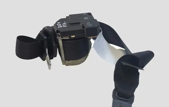 Ford Focus Front seatbelt 4M51A61294AL