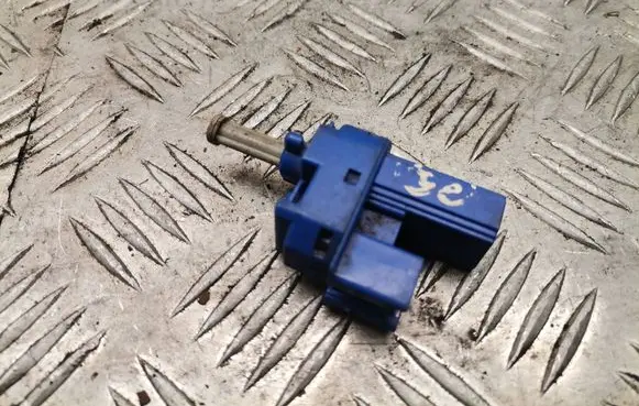 Clutch pedal sensor