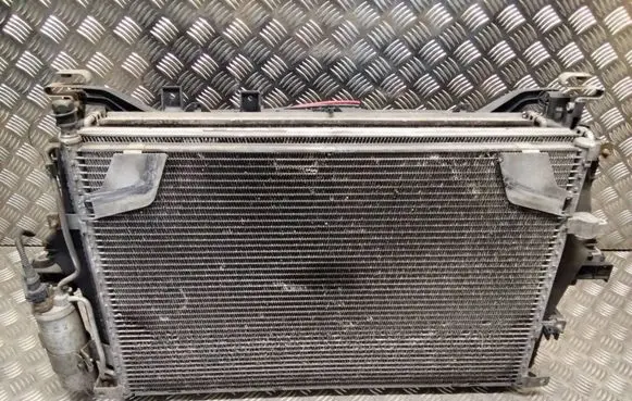 Volvo V70 Electric radiator cooling fan 0130303909 8649634 30723909