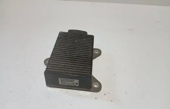Volvo S40, V40 Engine control unit/module MD340897 E8T11173