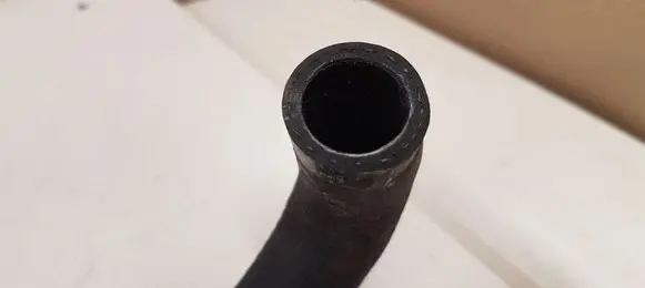KIA Sorento Engine coolant pipe/hose 040913